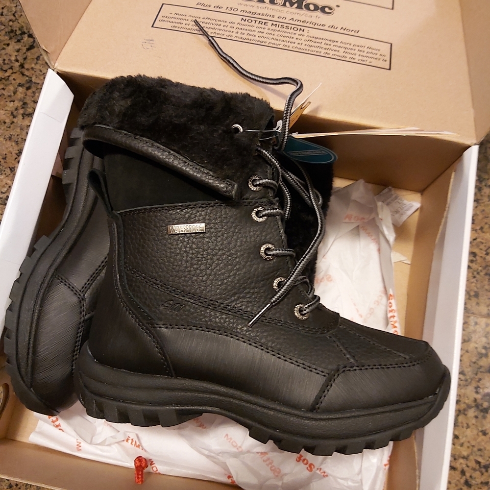 🆕️BNIP SoftMoc Shakira 4 Black Women's Winter boots, size 7